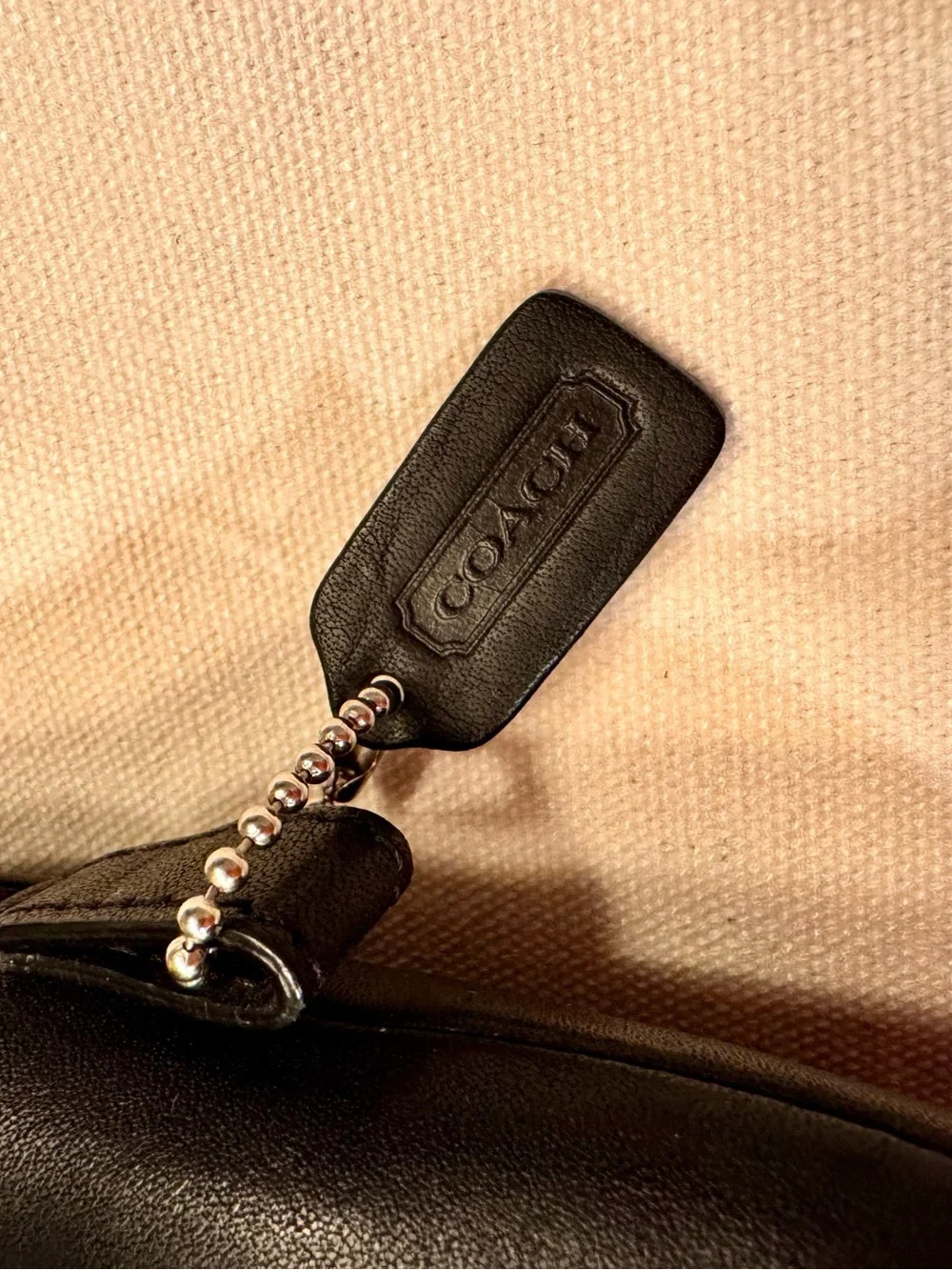 VINTAGE RARE Coach Black Leather Dome Cosmetic Case Pouch Style 6988